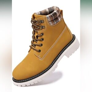 NWT Carl Karida Waterproof Hiking Boots, Yellow